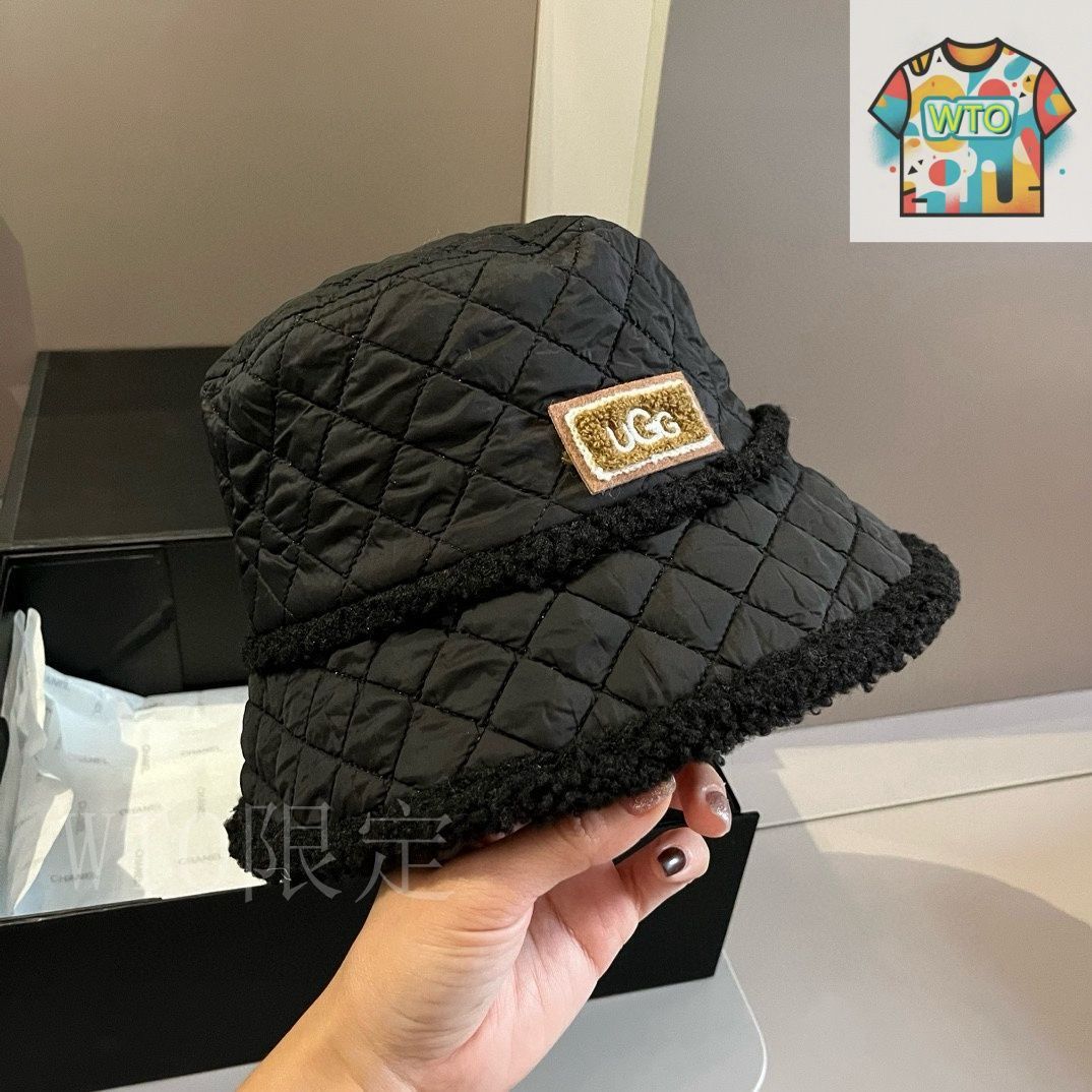 【新品】UGG キャップ ※値下げ不可 UGG(アグ) キャップ(レディース) - 海外通販のBUYMA