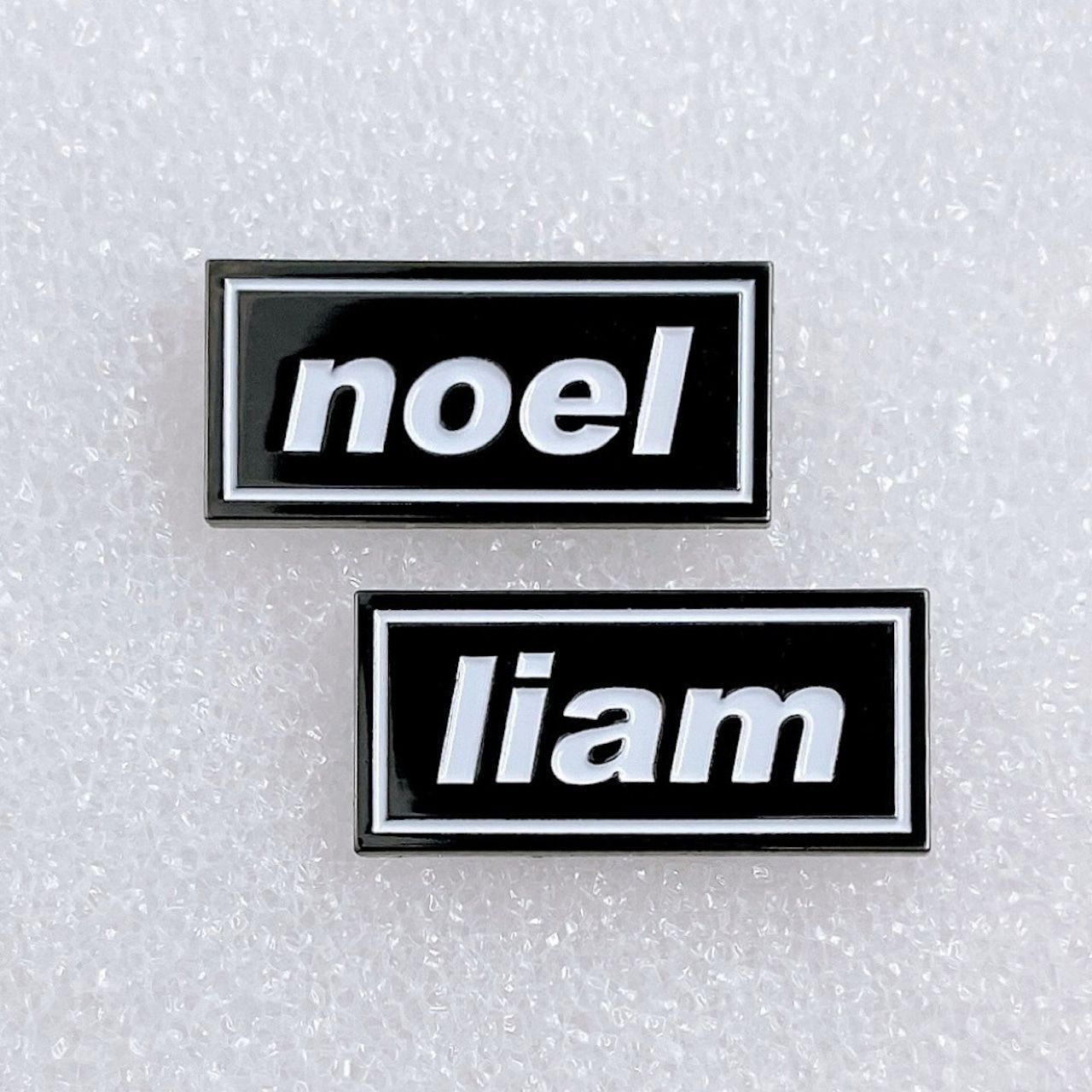 Noel / Liam Gallagher ノエル リアム ギャラガー ピンバッジ - Oasis