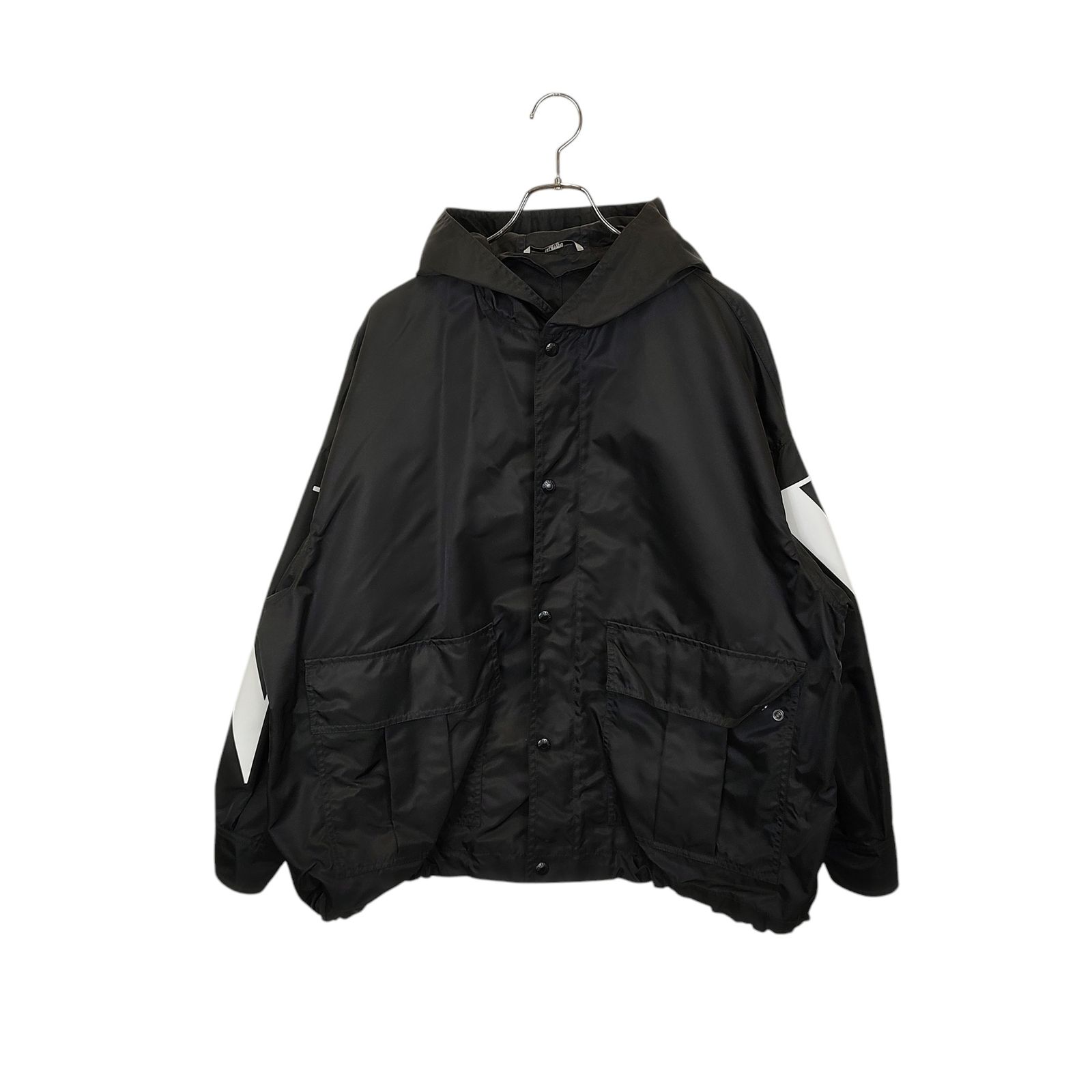 VALENTINO ヴァレンティノ 20AW マクロVLTNプリント ウィンドブレーカー  ナイロン フード ジャケット UV3CJE506FQ 48 ブラック