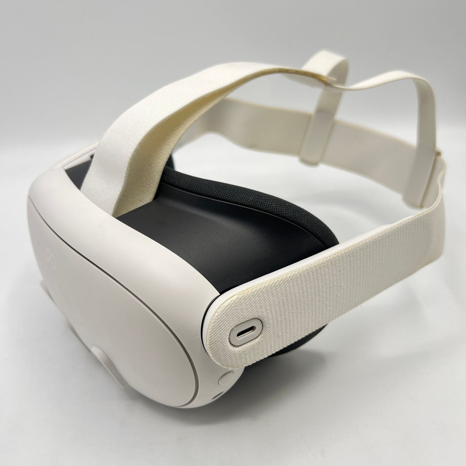 Meta Quest 3 128GB VR ヘッドマウントディスプレイ ヘッド
