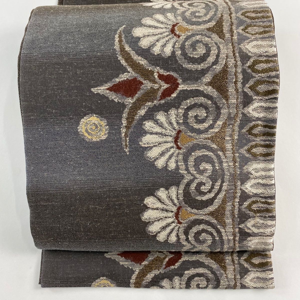 袋帯 秀品 紬地 花唐草 幾何学模様 金糸 灰茶 六通 正絹