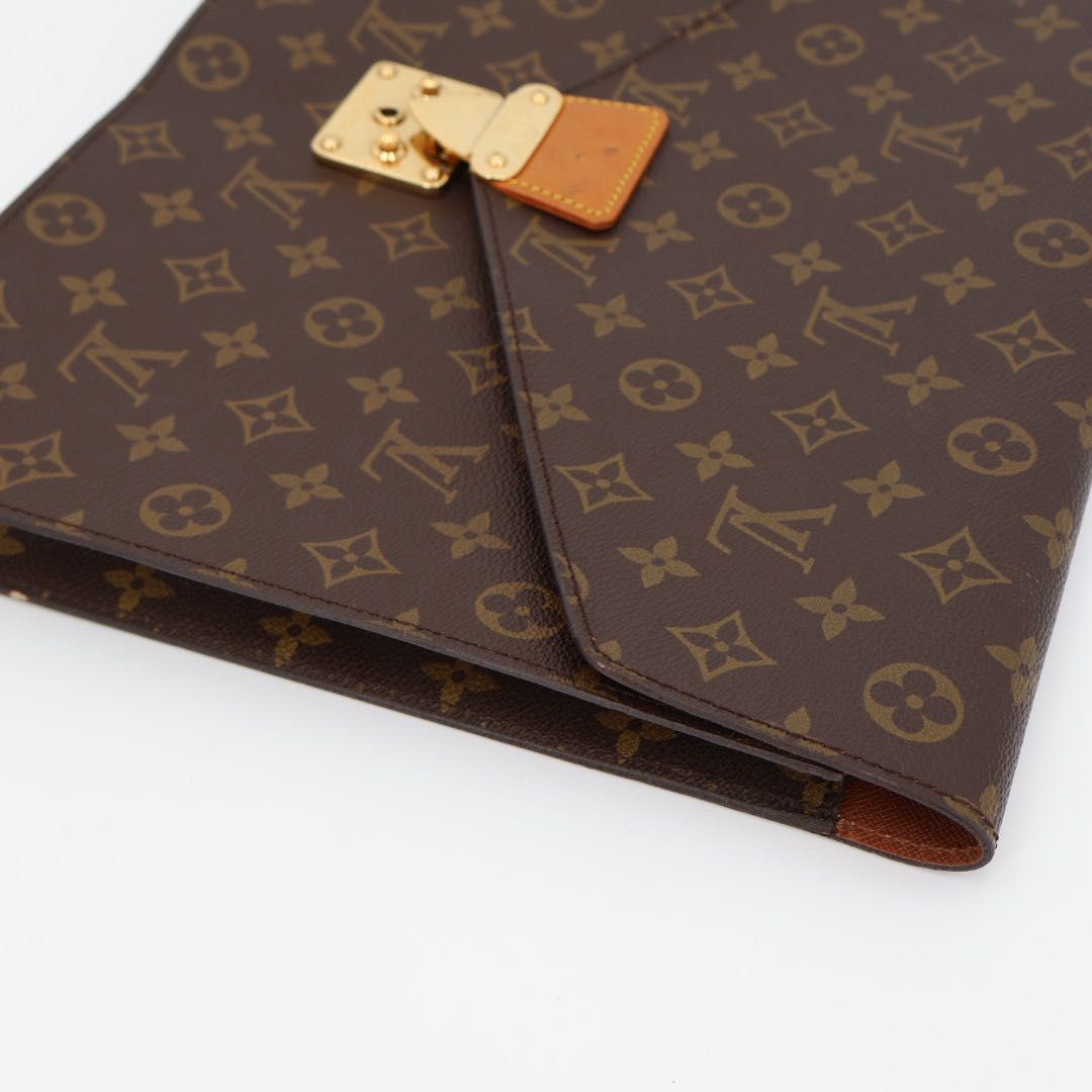 ルイ・ヴィトン Louis Vuitton ポルト ドキュマン セナトゥール 書類