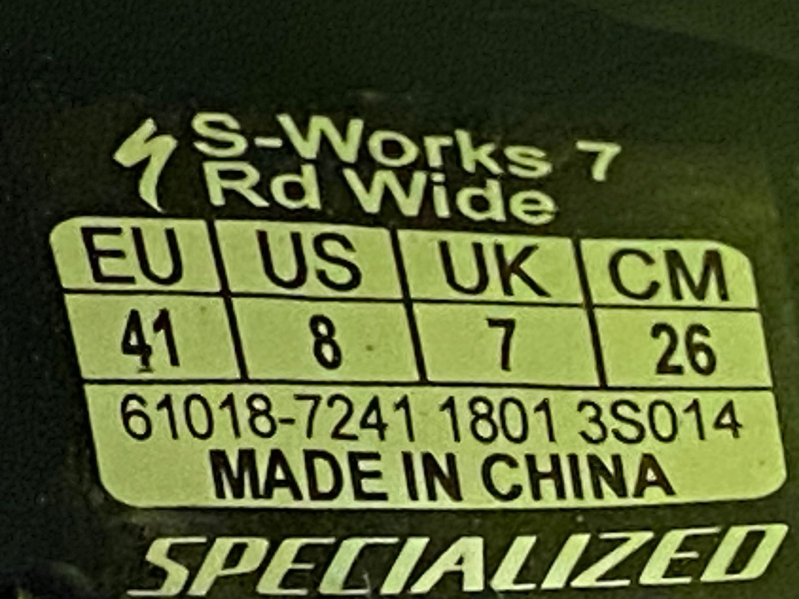 黒 EU41
