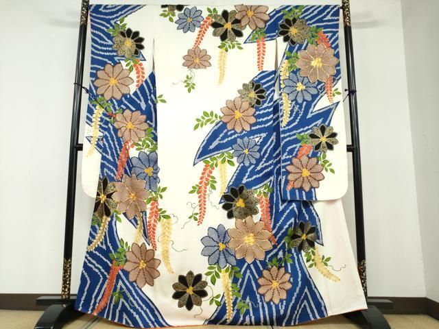 平和屋着物●豪華振袖 駒刺繍 鹿の子舞花文 金彩 正絹 DAAY5199ud