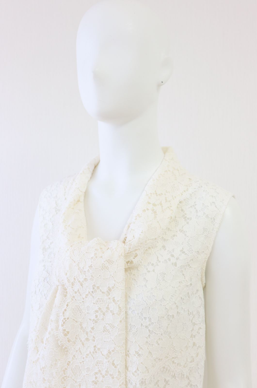 Rene 刺繍レースノースリーブブラウス 6011010 白/ホワイト ルネ 