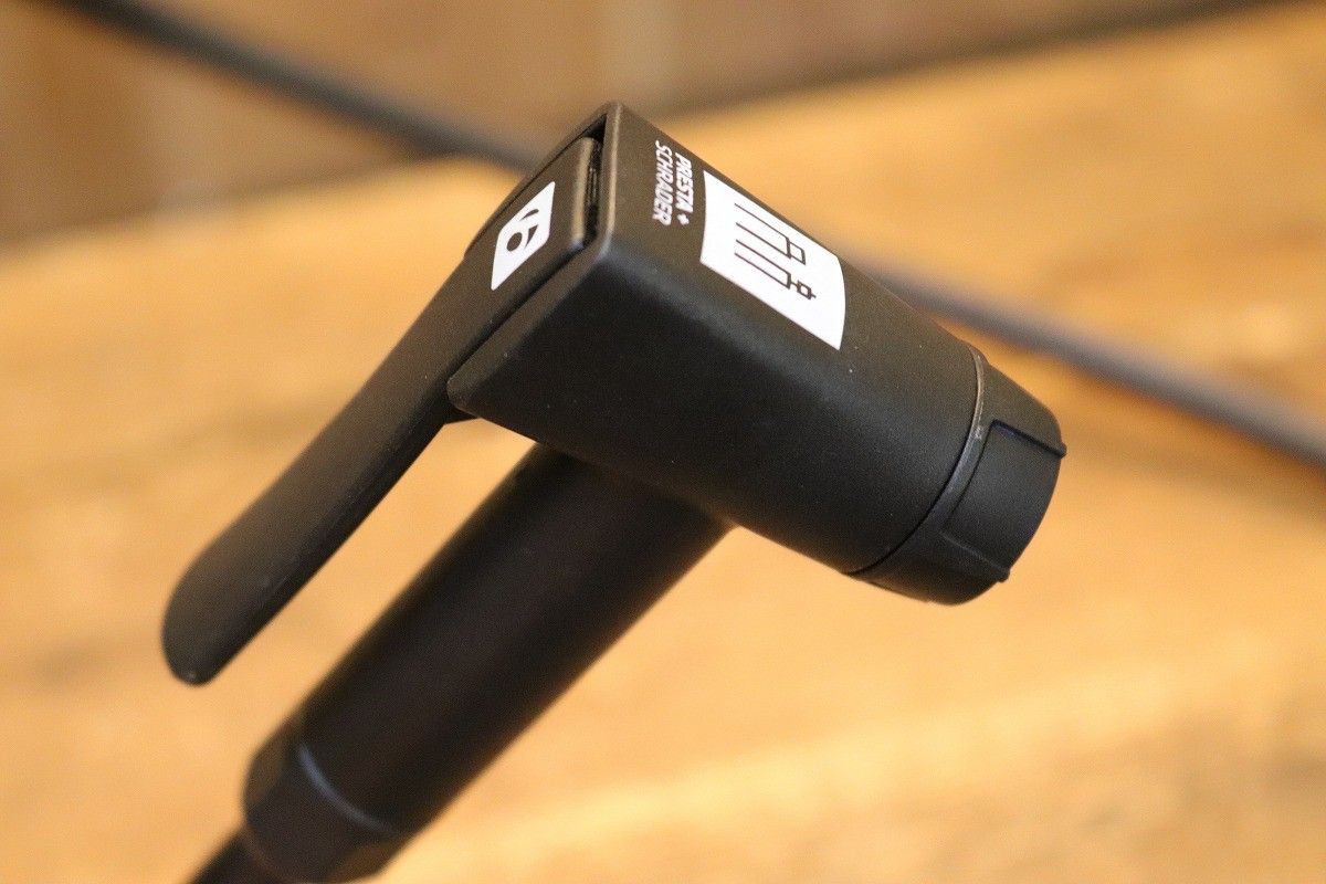 ボントレガー BONTRAGER