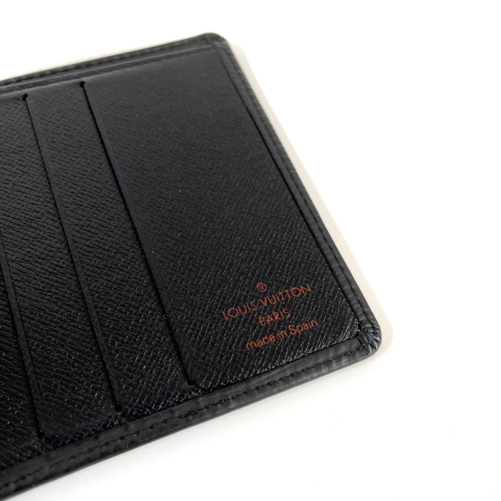 ◼️LOUIS VUITTON◼️エピ ポルト ビエ・6カルト クレディ 2つ折り