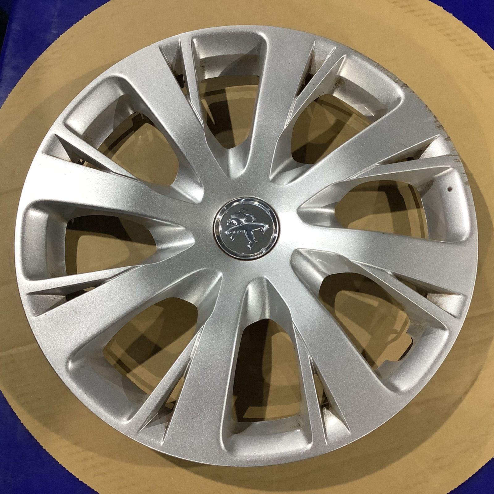 15×6J+23 プジョー 208 純正 スチールホイール 鉄ホイール - メルカリ