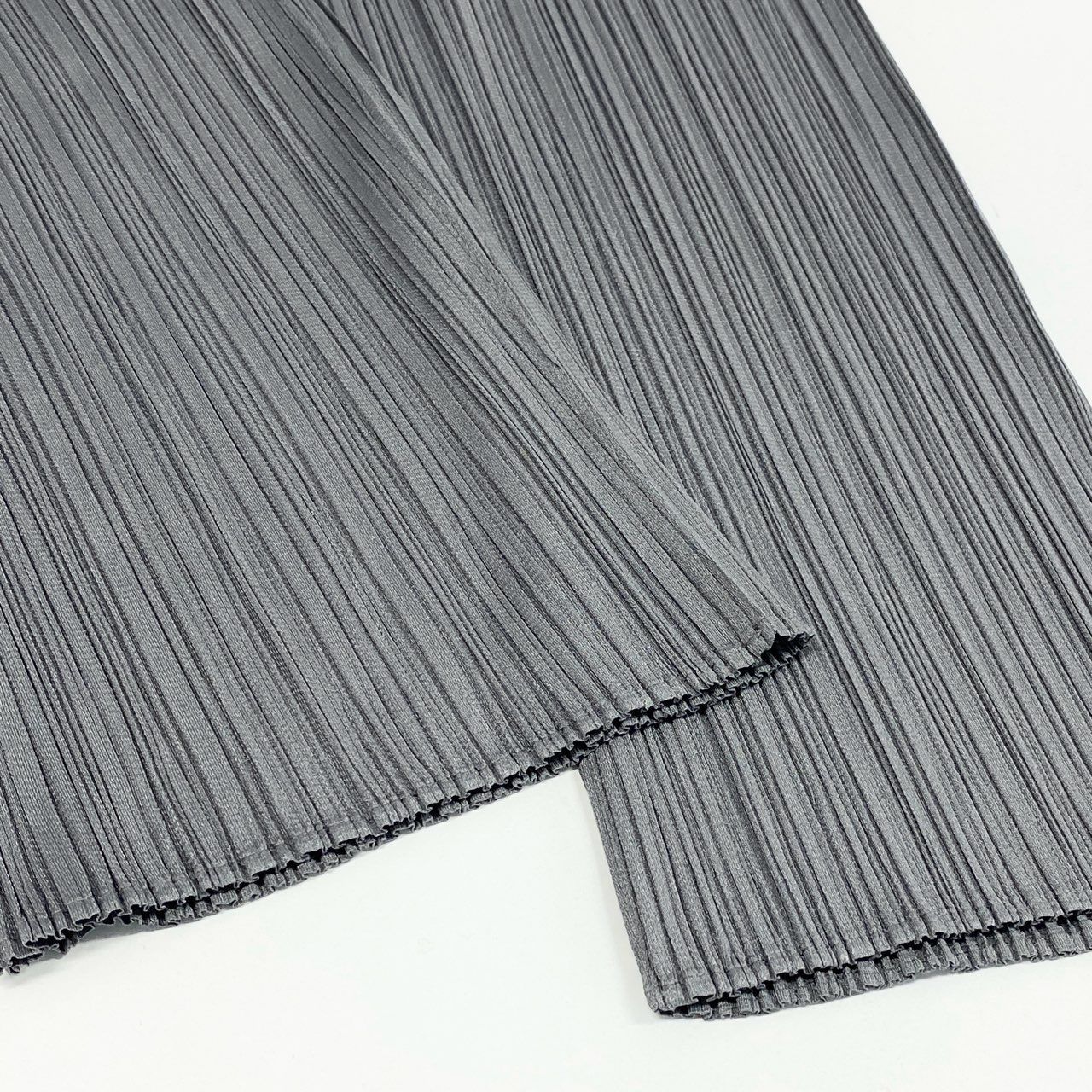 ②☆イッセイミヤケ PLEATS PLEASE プリーツプリーズ パンツ グレー