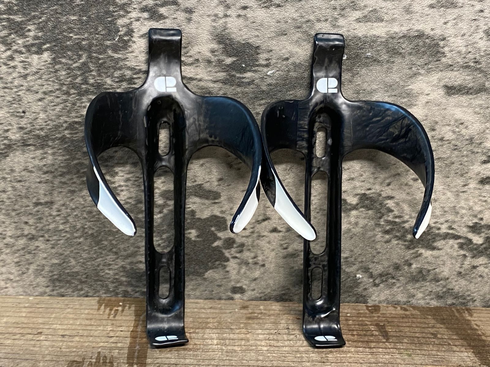 JK081 チャプター2 CHAPTER2 カーボンボトルケージ 2個セット