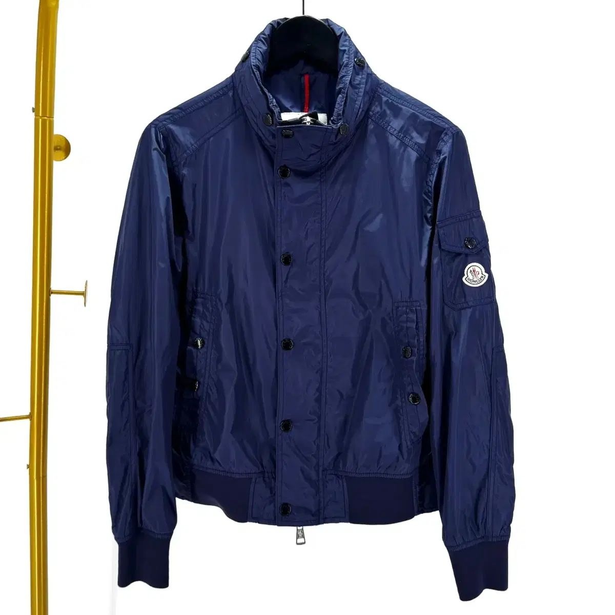 ◆MONCLER◆ ヴィジールジップアップ レインジャケット 楽天市場】【7/18～21限定・最大2万円OFFクーポン配布中