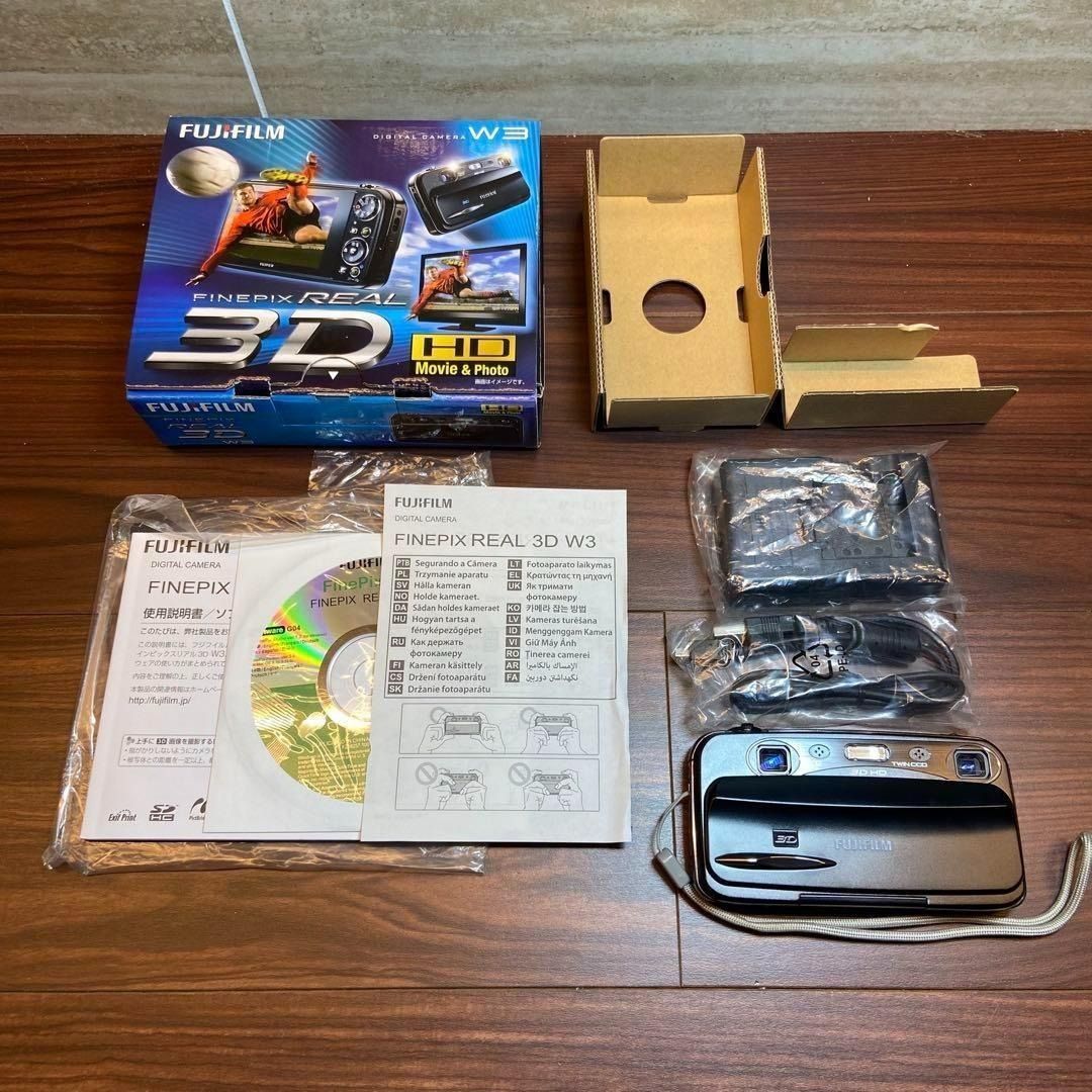 Fujifilm FinePix Real 3D W3 デジカメ 3815 FUJIFILM(富士フイルム) 3Dデジタルカメラ FinePix  REAL 3D