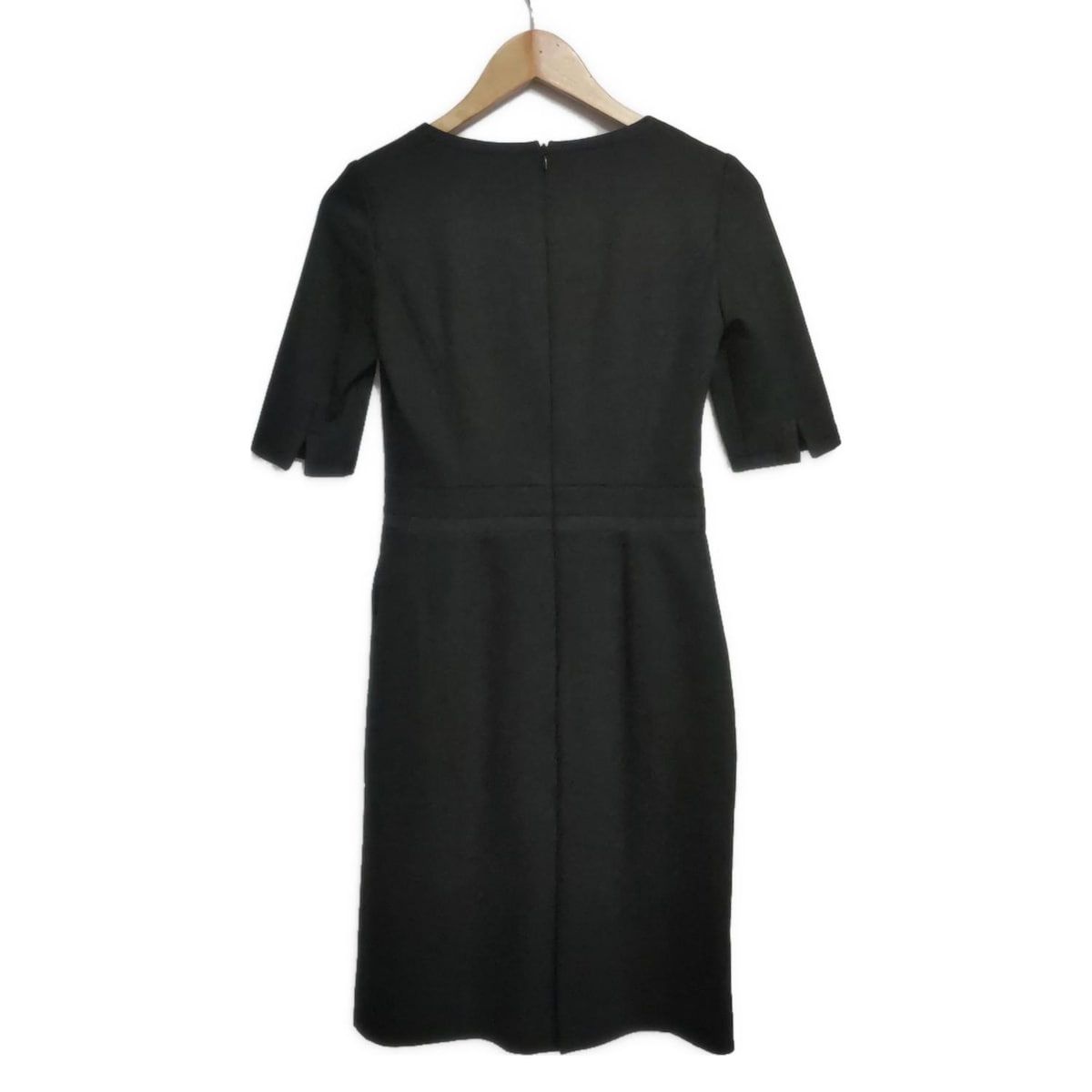 PaulStuart ポールスチュアート ワンピース サイズ4 S レディース - 黒 クルーネック 半袖 ひざ丈