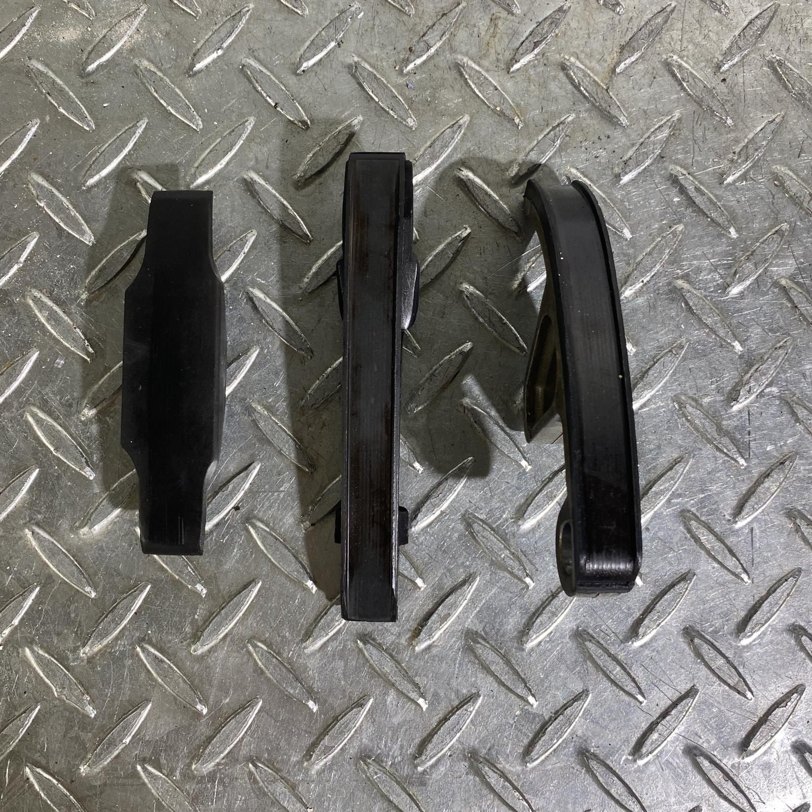KAWASAKI Z750FX ３型 カムチェーンガイド カワサキ [M-250507-35] KAWASAKI Z750FX 3型 カムチェーンガイド カワサキ - メルカリ