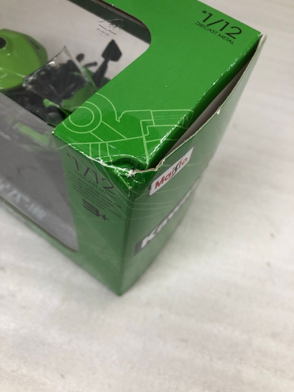 アウトレット新品 ミニカー Maisto マイスト カワサキ ZX-10 R 1/12