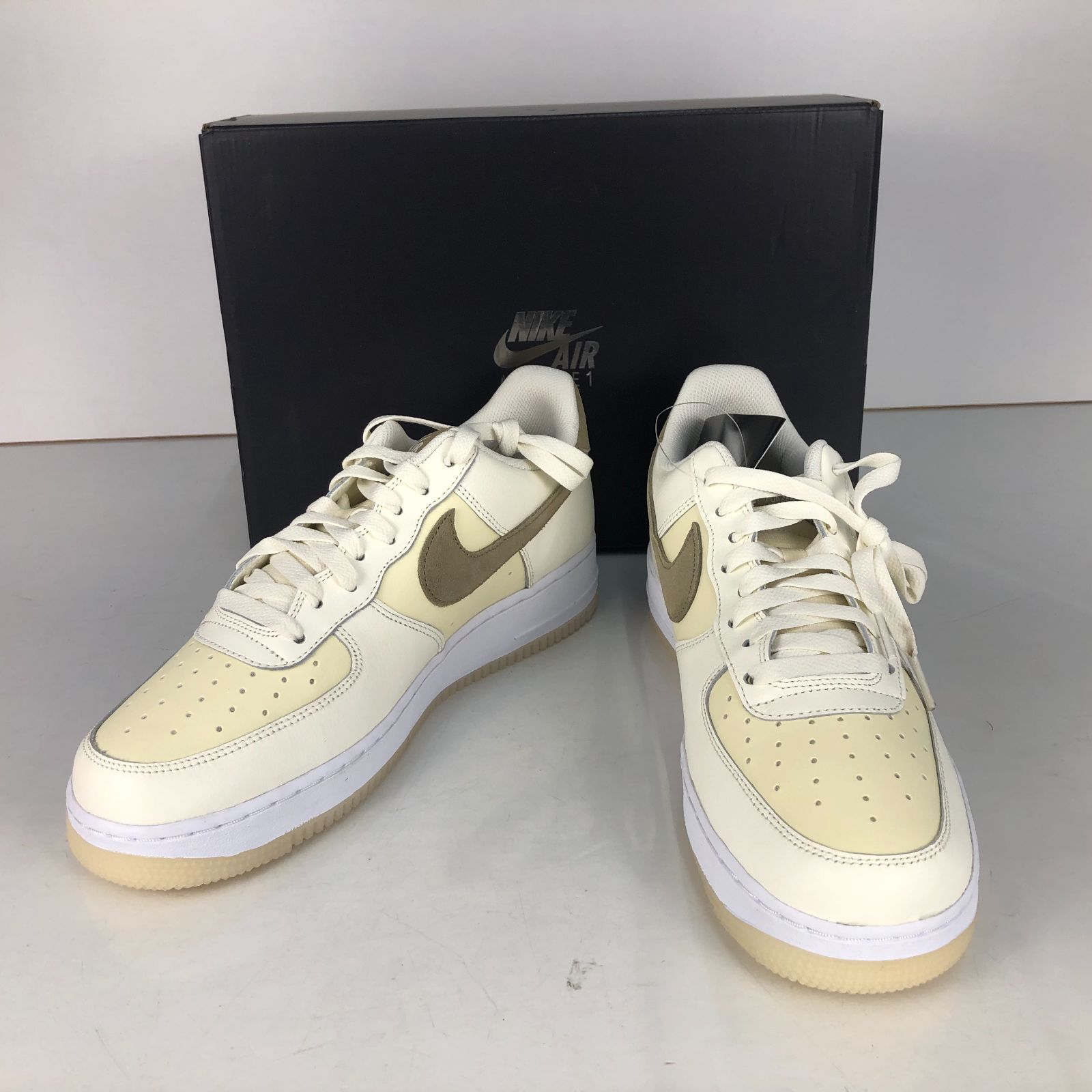 【未使用】NIKE AIR FORCE 1 ‘07 LV8 Sail Khaki Coconut milk White 28.0 ナイキ エア フォース 1 セイル/ココナッツミルク/ホワイト /m 250210 01696hi149