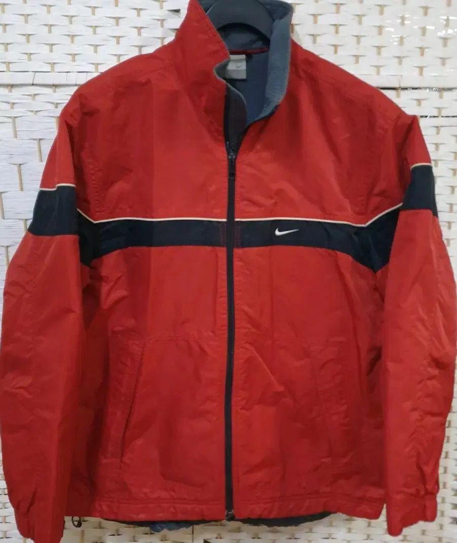 【雷市場（ポンジャン）商品韓国直送】 （ 1261 ） Nike(ナイキ） オールドスクール 裏起毛 ウインドブレーカー M オーバーサイズ