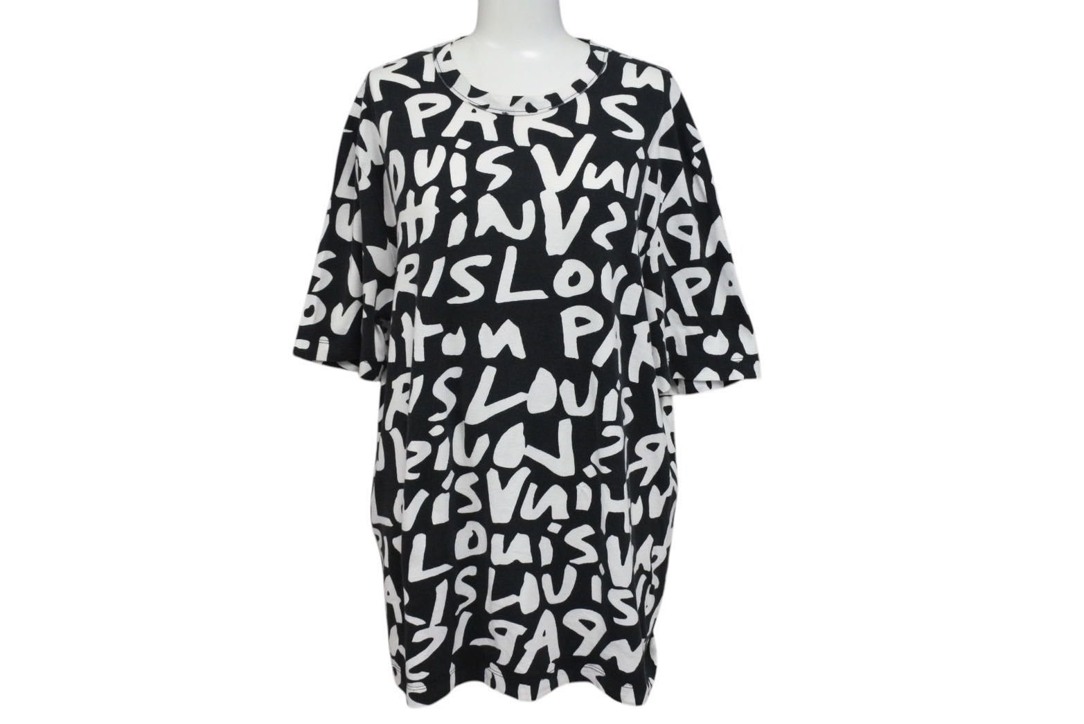 LOUIS VUITTON ルイヴィトン 半袖Ｔシャツ RM091S サイズL モノグラム グラフィティ ブラック ホワイト 美品 中古 4c071018 LOUIS VUITTON ルイヴィトン 半袖Tシャツ RM091S サイズL モノグラム