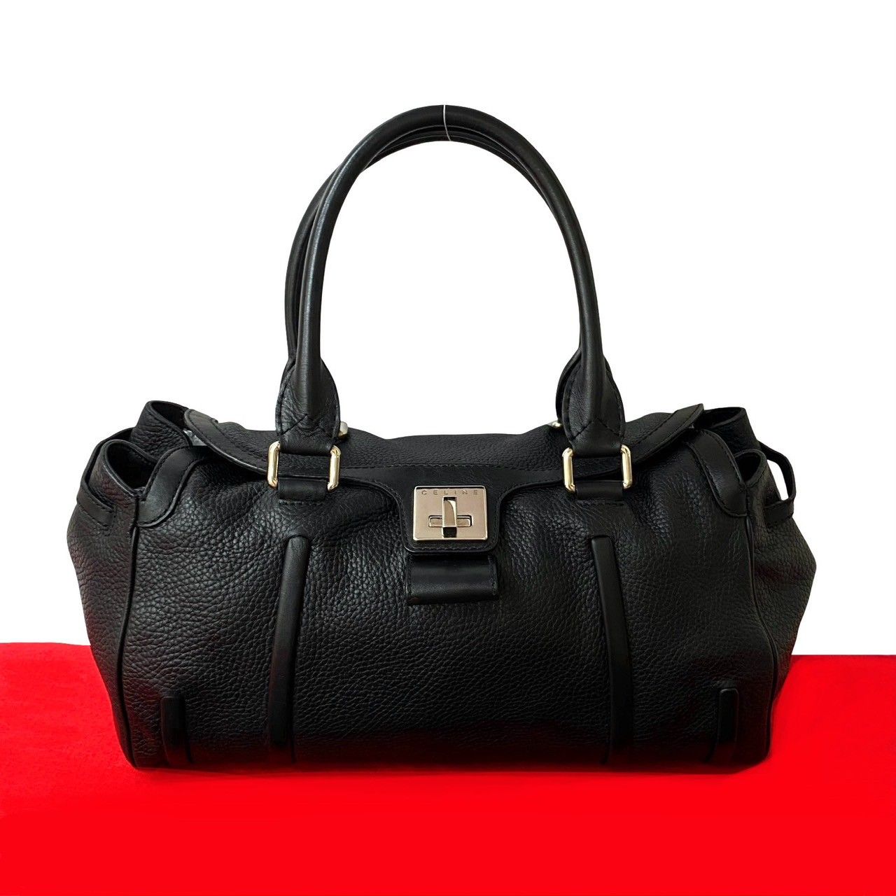 美品　CELINE セリーヌ　ハンドバッグM69 極 美品 CELINE セリーヌ ロゴ 金具 レザー 本革 ターンロック