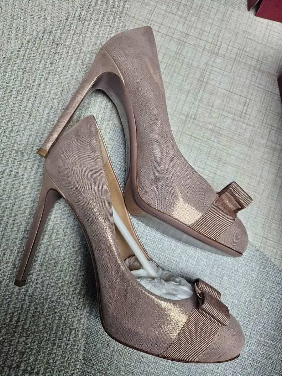 FERRAGAMO フェラガモ 靴