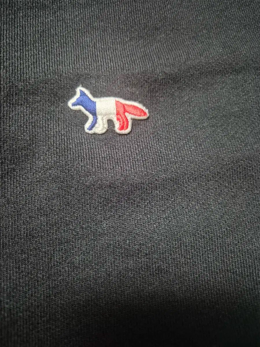 Maison Kitsuné(メゾンキツネ) フード付き ジップアップパーカー （ XL ）