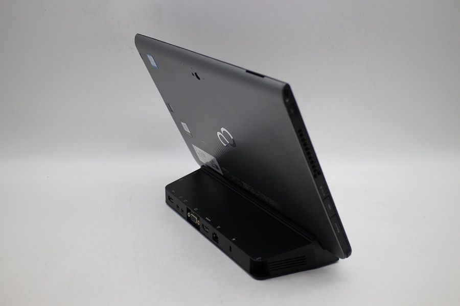 富士通 ARROWS Tab Q737/R Core i5 7300U 2.6GHz/4GB/128GB(SSD