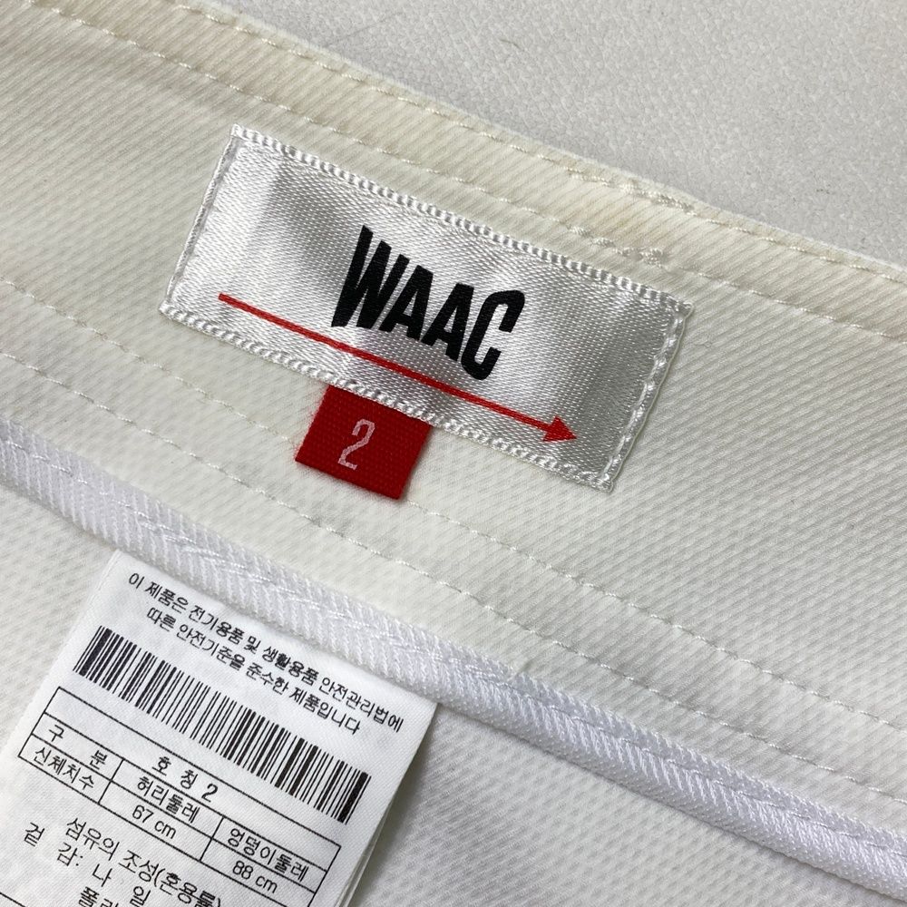 サイズ：2 WAAC ワック ショートパンツ ホワイト系