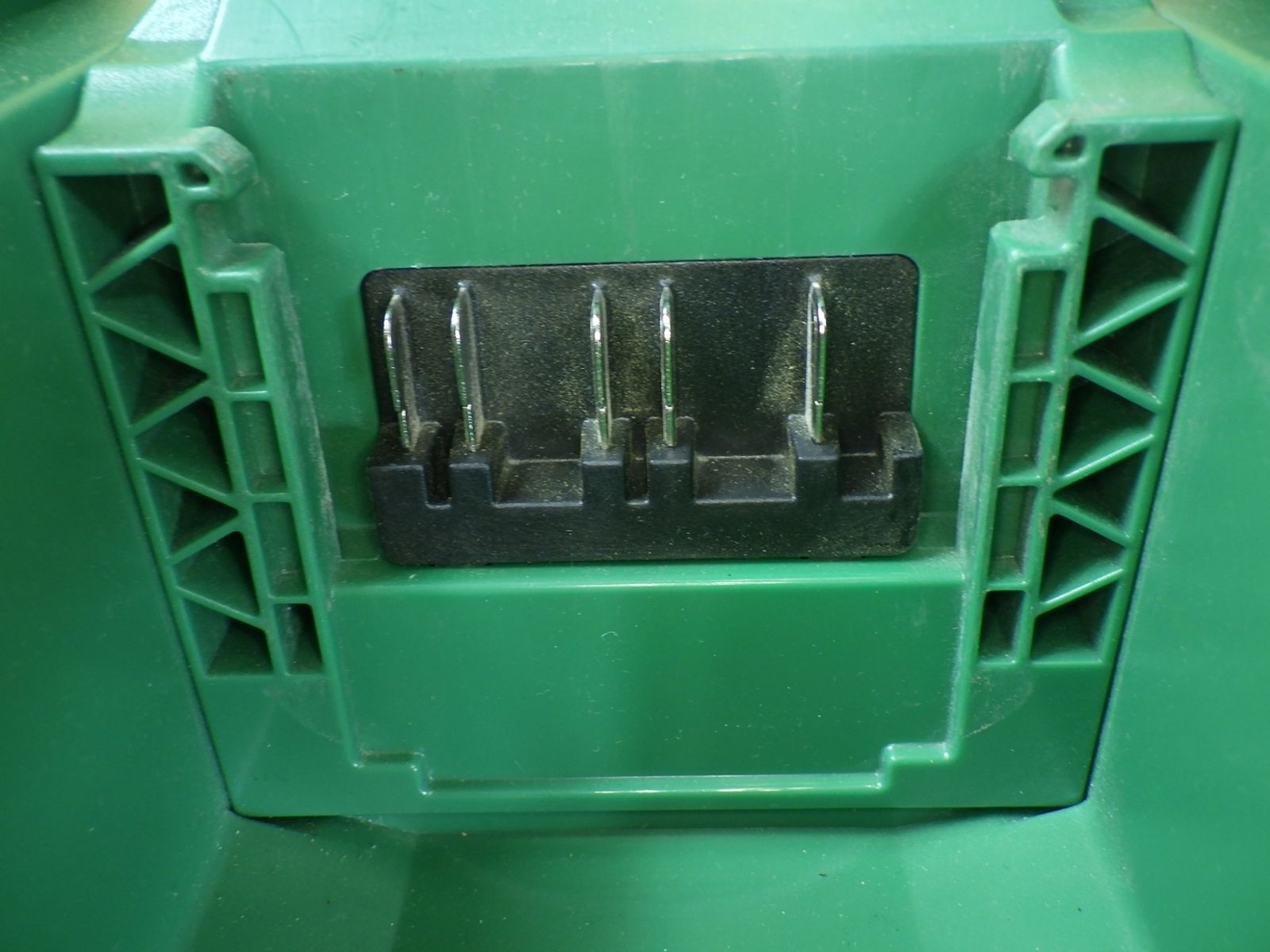 コードレスラジオ