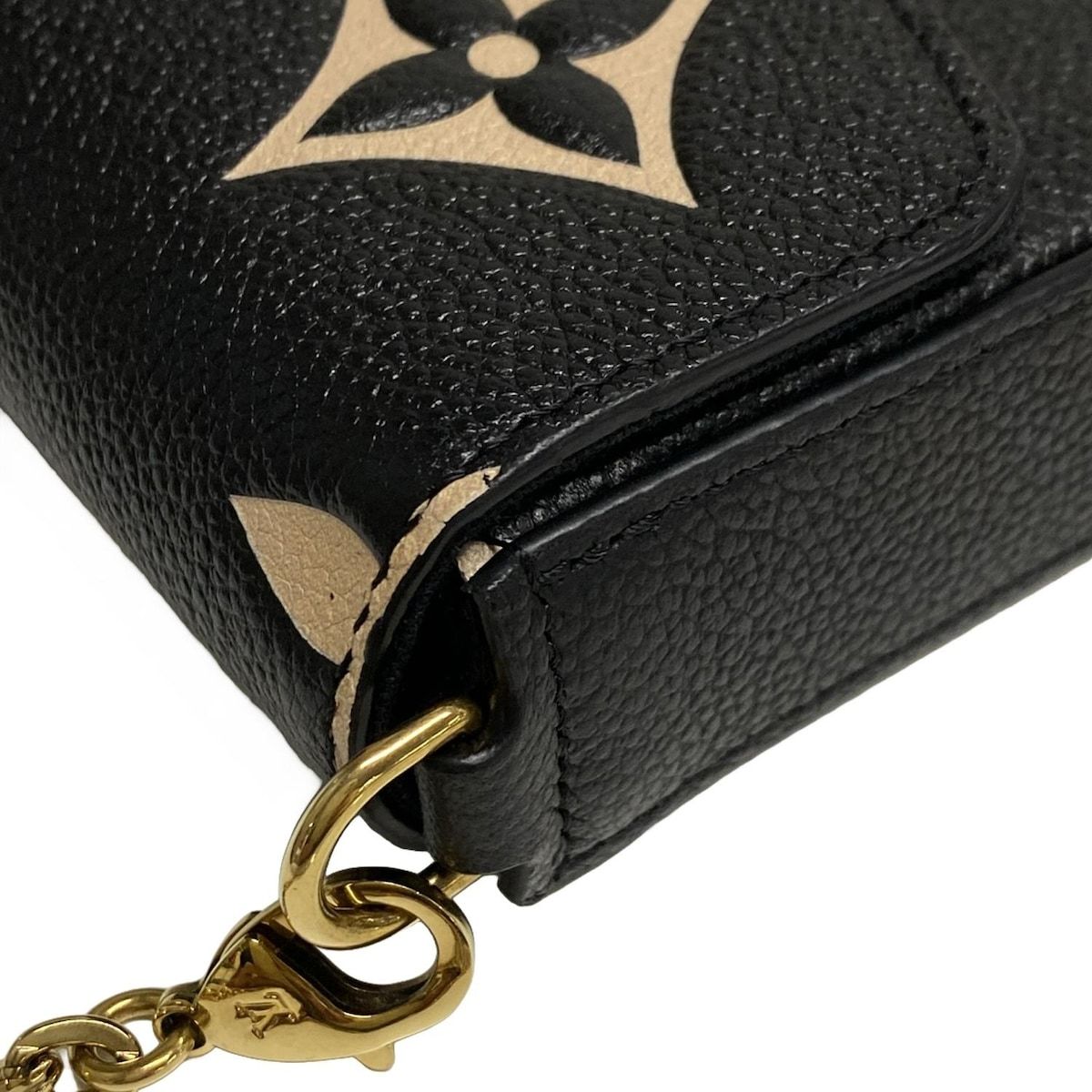 LOUIS VUITTON(ルイヴィトン) 財布 LVクラフティ ポシェットフェリシー  
