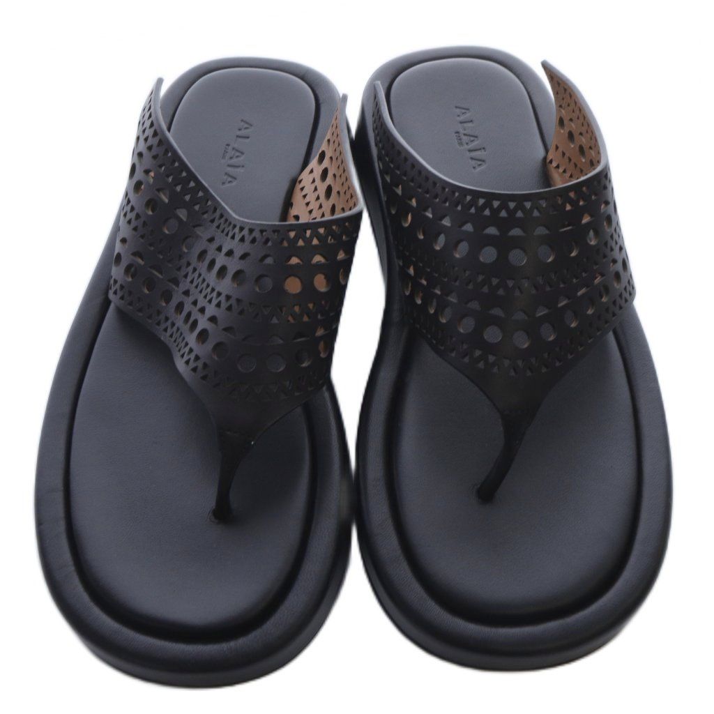 ALAIA Alaia アライア レザーサンダル SANDALS AA3S122CK301 ALAIA Leather Thong Slingback Sandals | Neiman Marcus