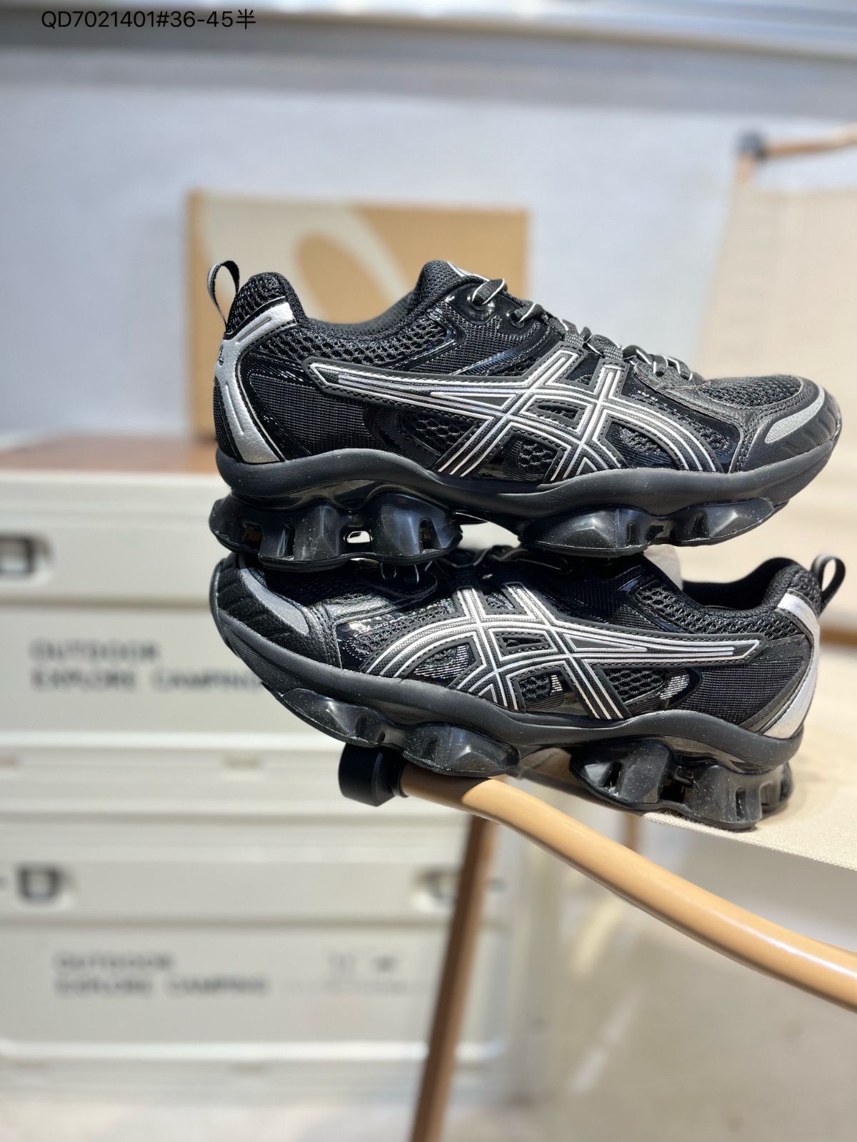 ✨大特価✨ ASICS GEL- QUANTUM KINETIC Graphite  スニーカー