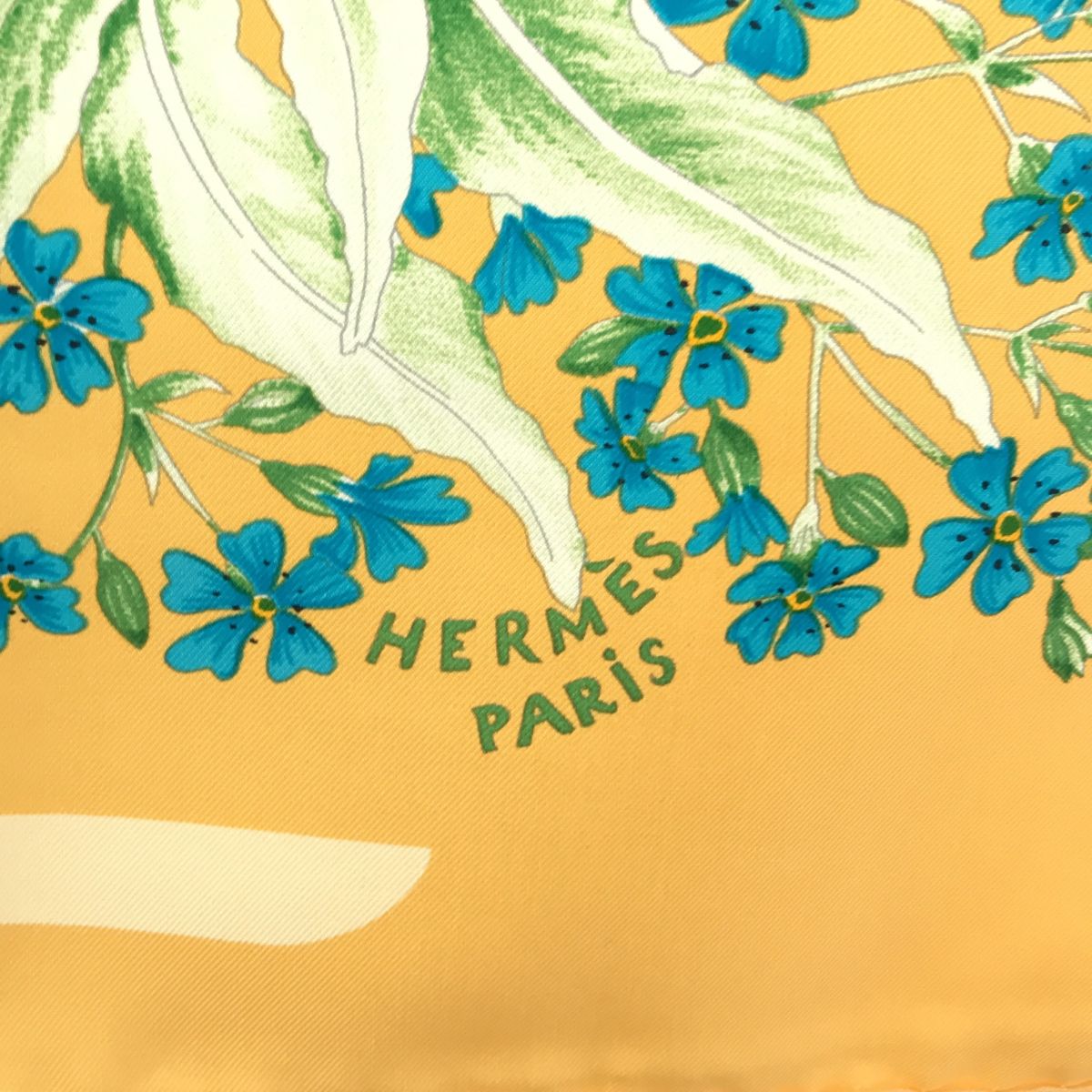 HERMES エルメス カレ90 LA PRAIRIE 草原 イエロー系 黄色 花 蝶