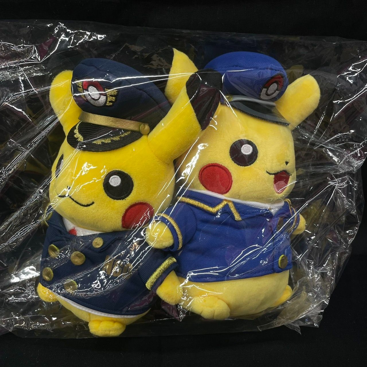 【限定】ピカチュウ パイロット＆駅長 マスコット ぬいぐるみ ◎ポケモン ぬいぐるみ セントレア限定 パイロット 東京駅限定