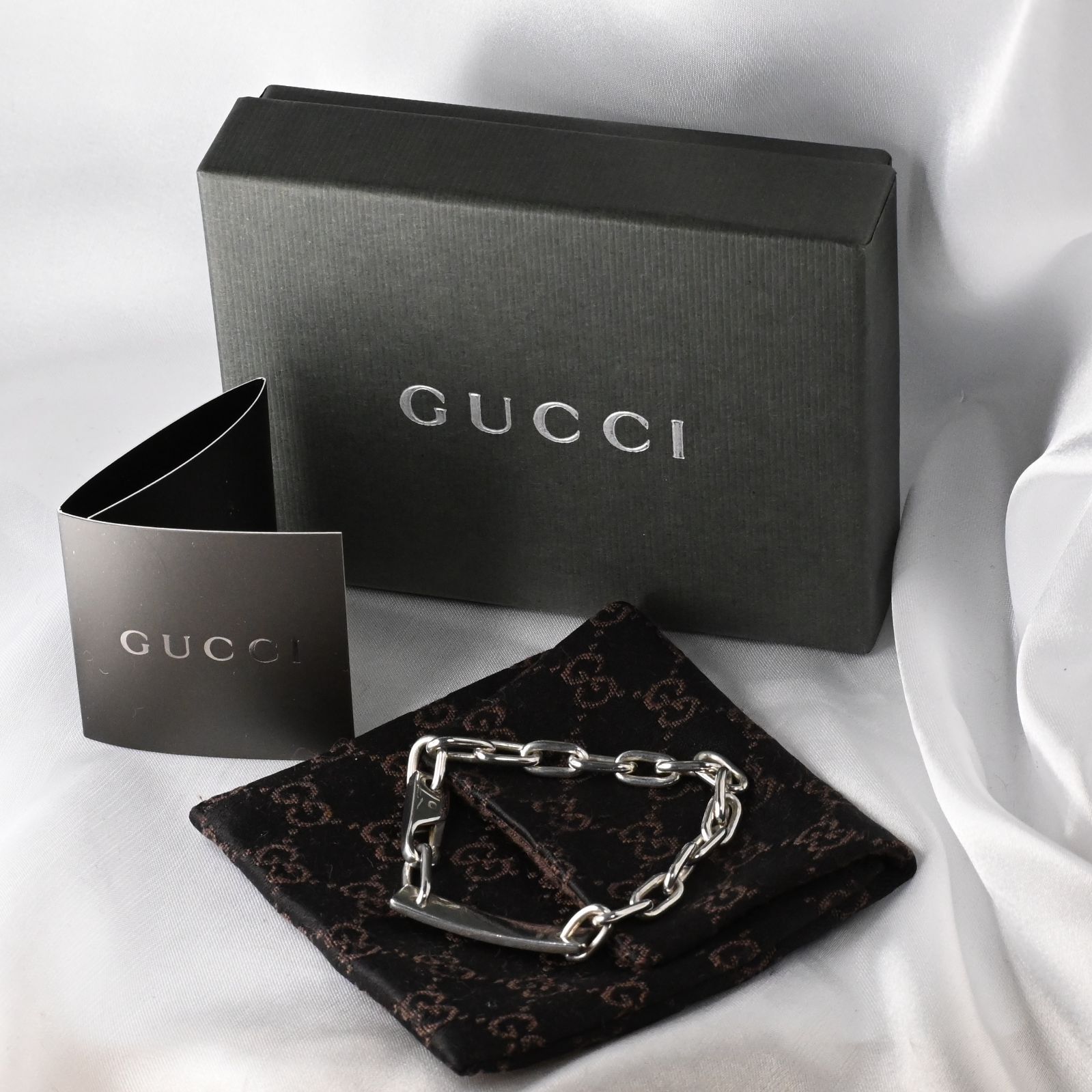 研磨済】GUCCI ロゴ プレート ID ブレスレット 19cm Ag925 箱付き 