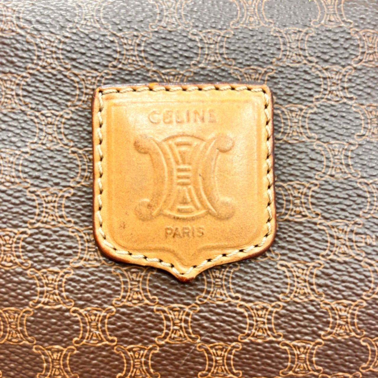 bros　CELINE セリーヌ　マカダム柄　トリオンフ　モノグラム 1050 CELINE セリーヌ マカダム ブラゾン トリオンフ ロゴ 柄