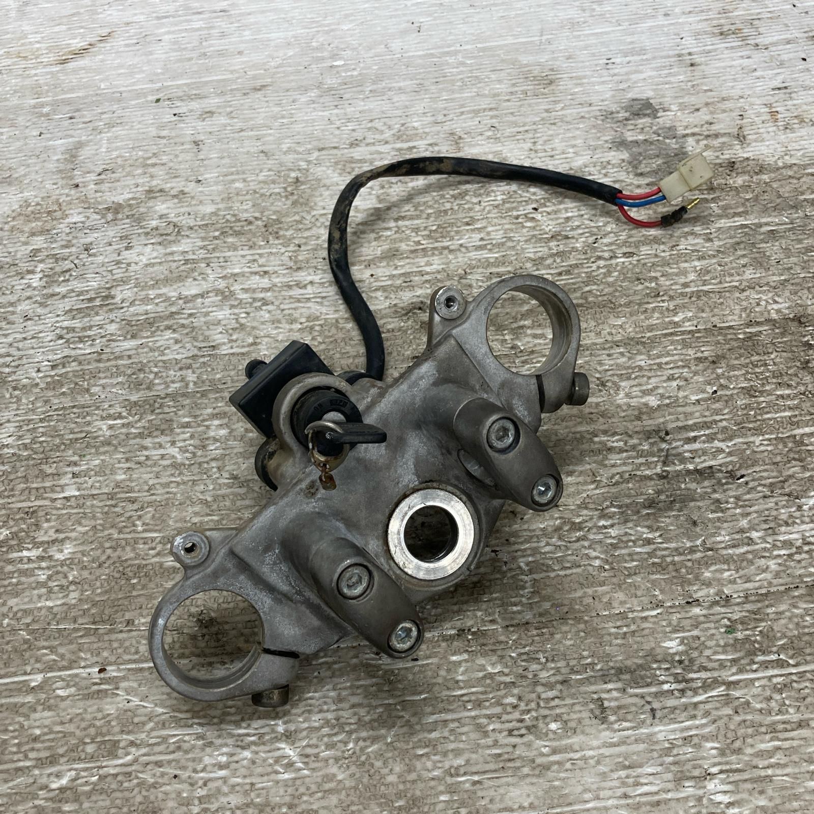 HONDA CB400SF NC31 トップブリッジ スイッチ付 ホンダ