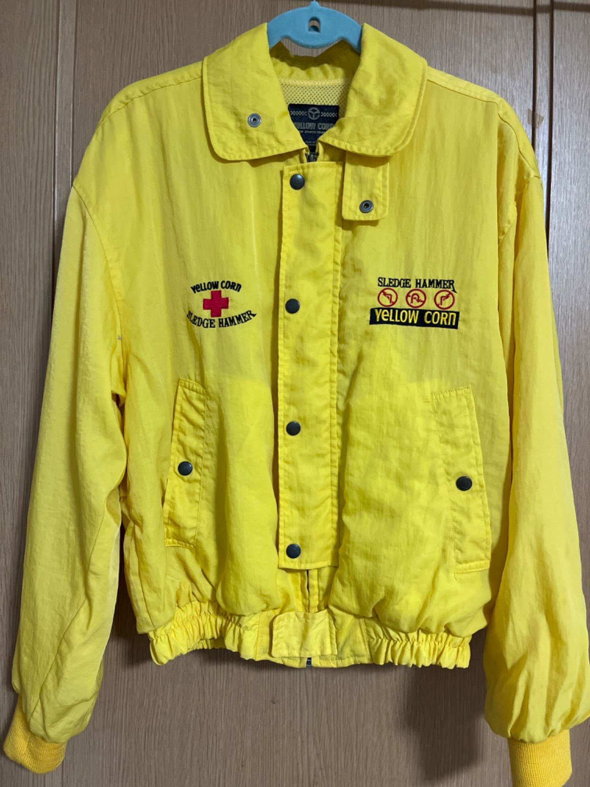 希少・美品】黒塗り金具付 高級衣桁 木製 大衣桁 黒 ダブル 両面使える