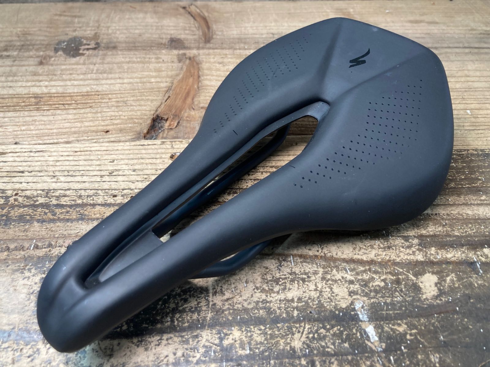 JI022 スペシャライズド SPECIALIZED パワー POWER サドル 黒 143mm HOLLOW Ti