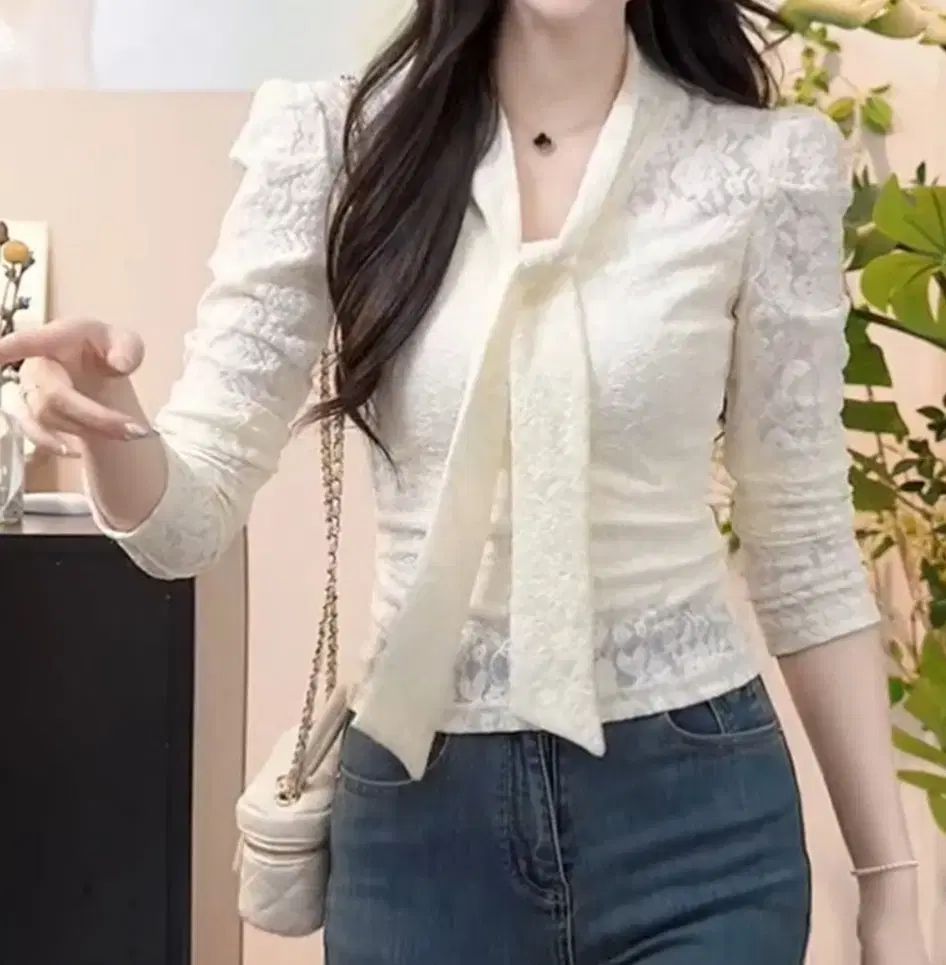 美品 LEONARD レオナール フラワープリント柄 ロングスリーブ ハイネック ギャザーカットソー ブラウス シャツ 42 ネイビー レディース 古着 中古 美品 LEONARD レオナール フラワープリント柄 ロングスリーブ
