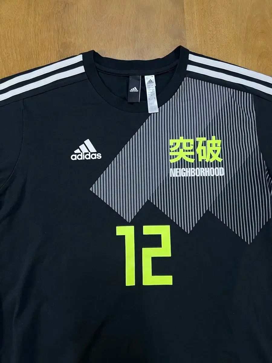 NEIGHBORHOOD(ネイバーフッド) サッカー Tシャツ 中国語