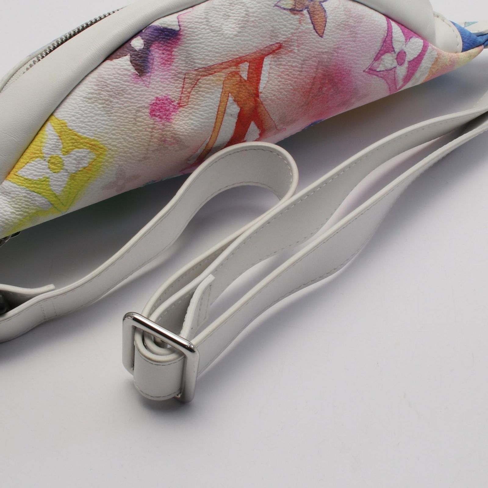 ルイ・ヴィトン LOUIS VUITTON ウエストバッグ ボディバッグ 