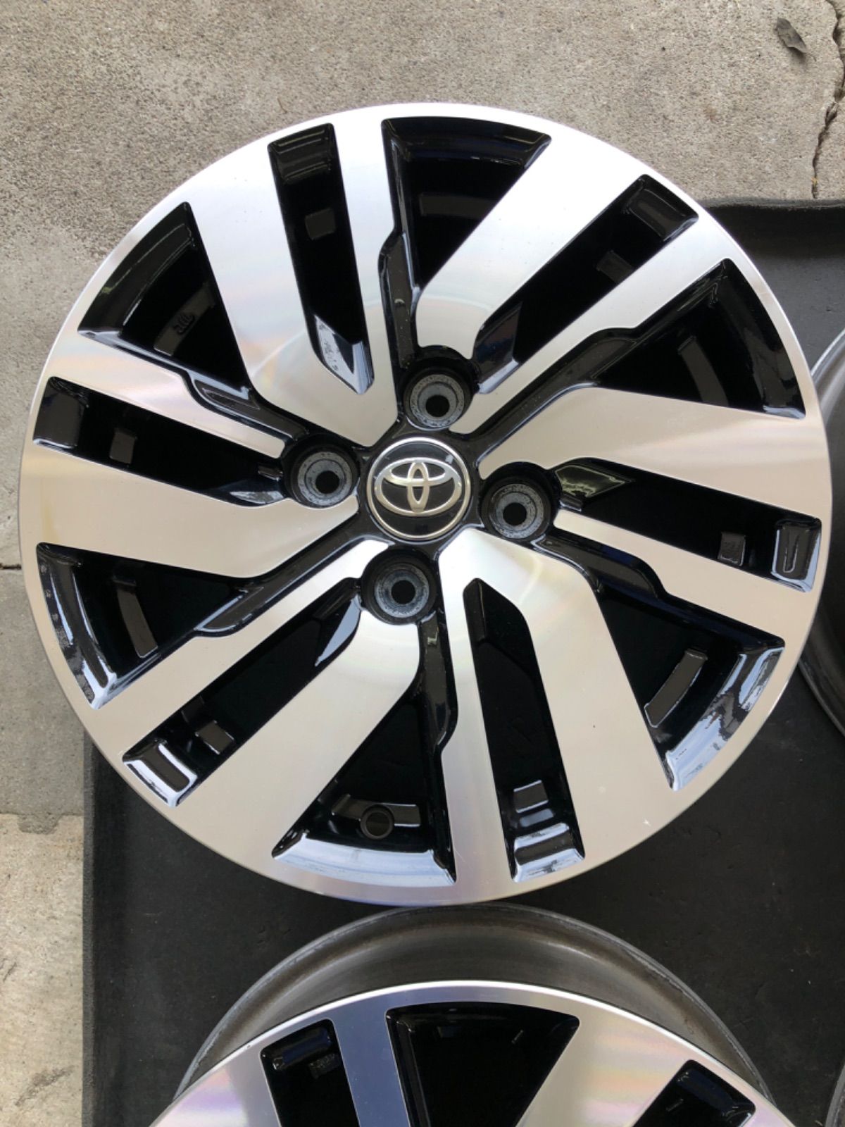 アルミホイール