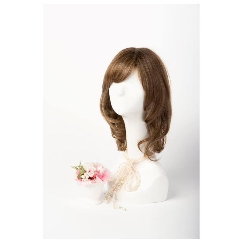 試着のみ⚫KAZUEウィッグ⚫キューティーミディアム⚫グラデミックス KAZUE WIG(ウィッグ) キューティーミディアムスタイル 合成繊維