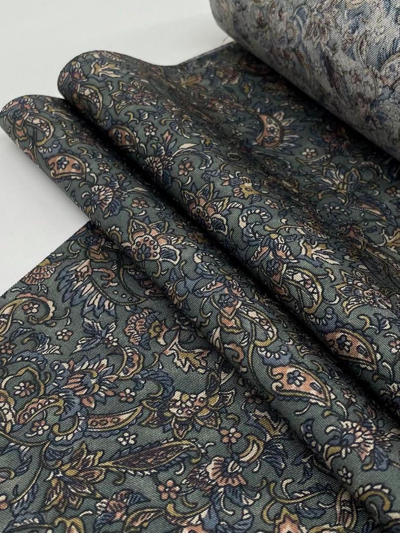 小紋 更紗 全体柄 正絹 反物 - メルカリ