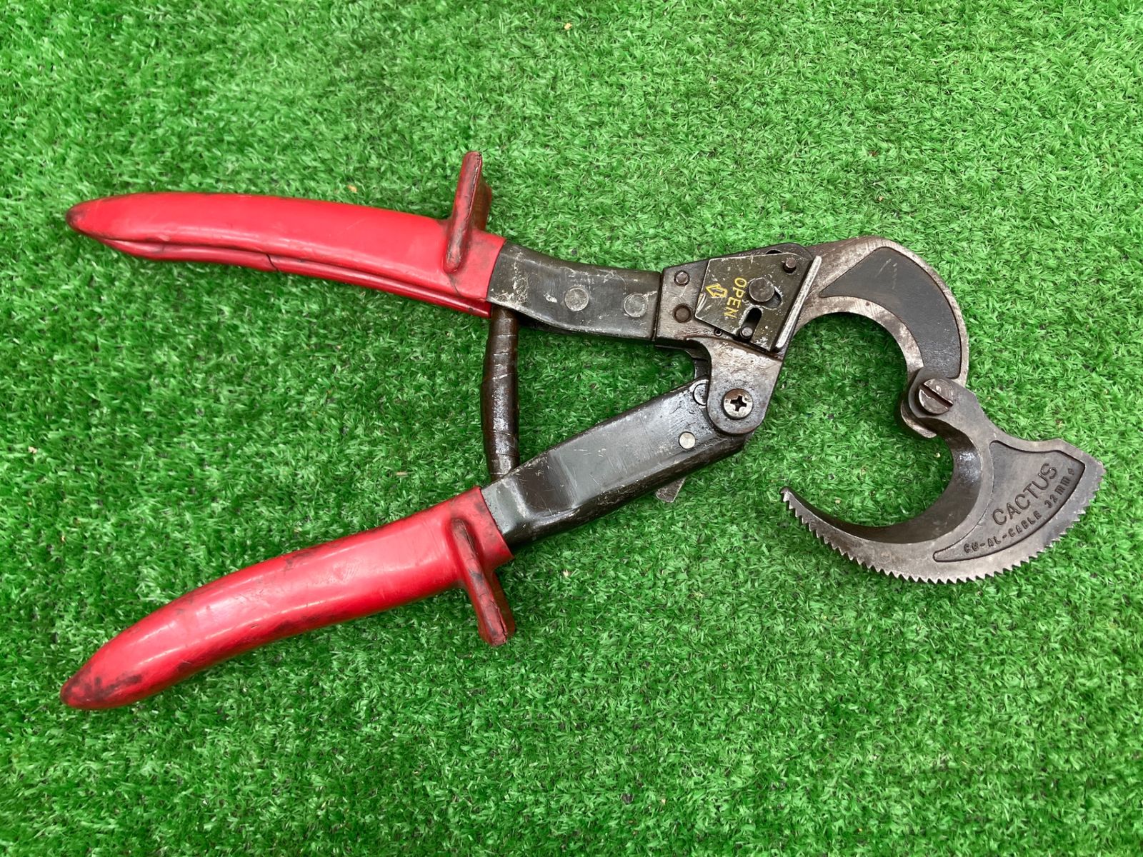 ⑤新品 カクタス CC-325 手動式ケーブルカッター 新品 CC325