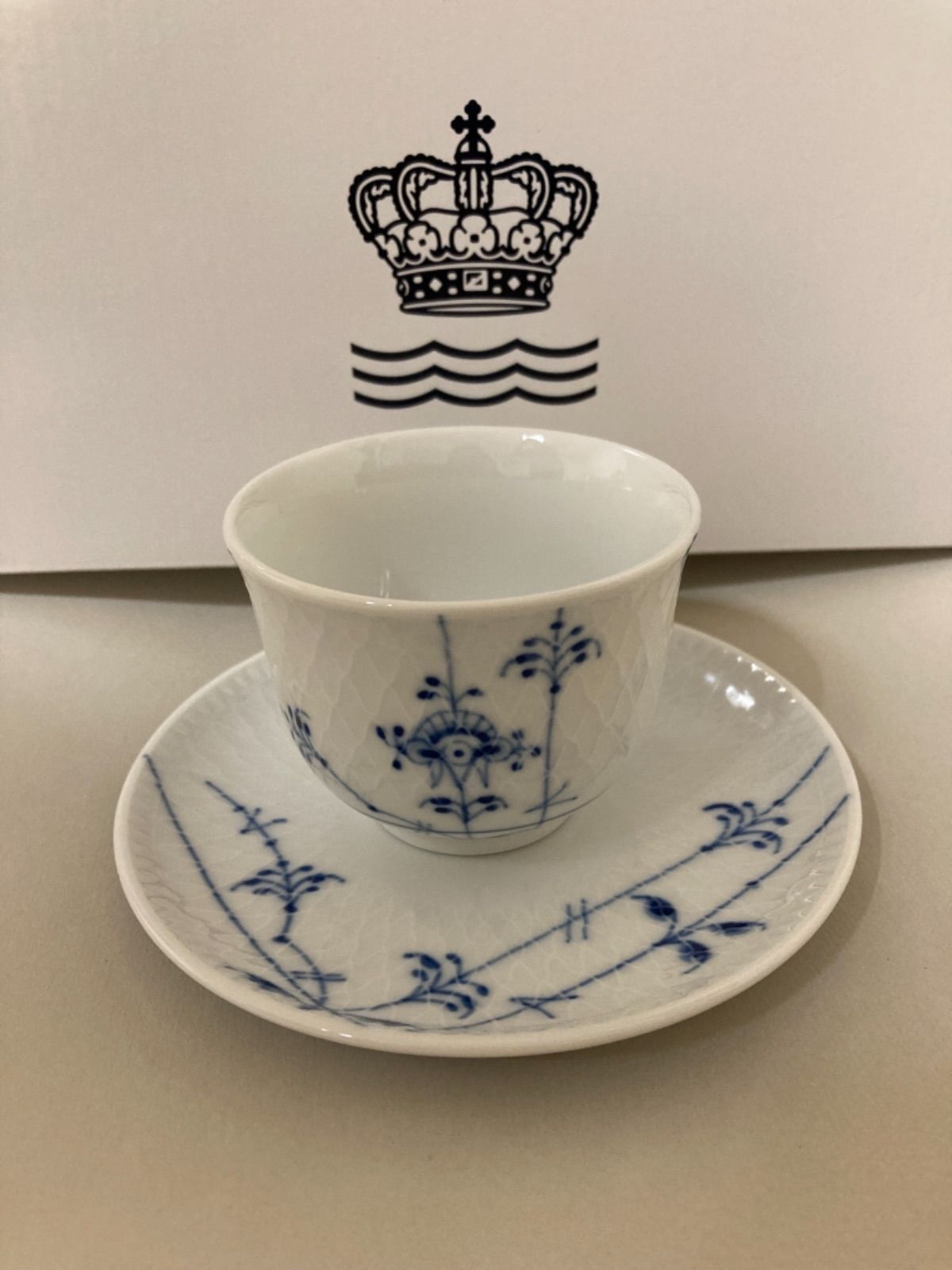 ロイヤルコペンハーゲン ブルーパルメッテ ?