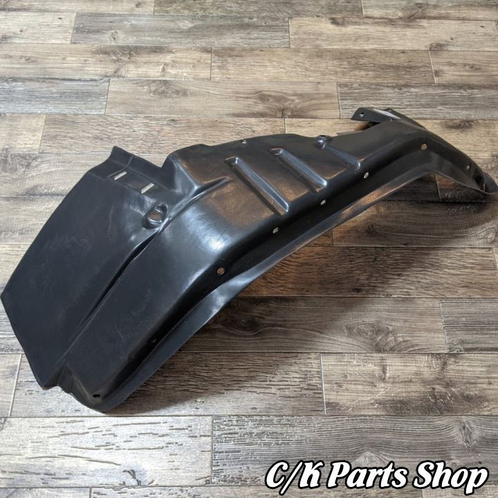 インナーフェンダー フロント右 社外品 84-96年 XJチェロキー 7MX 前期 フェンダーライナー フェンダーハウス