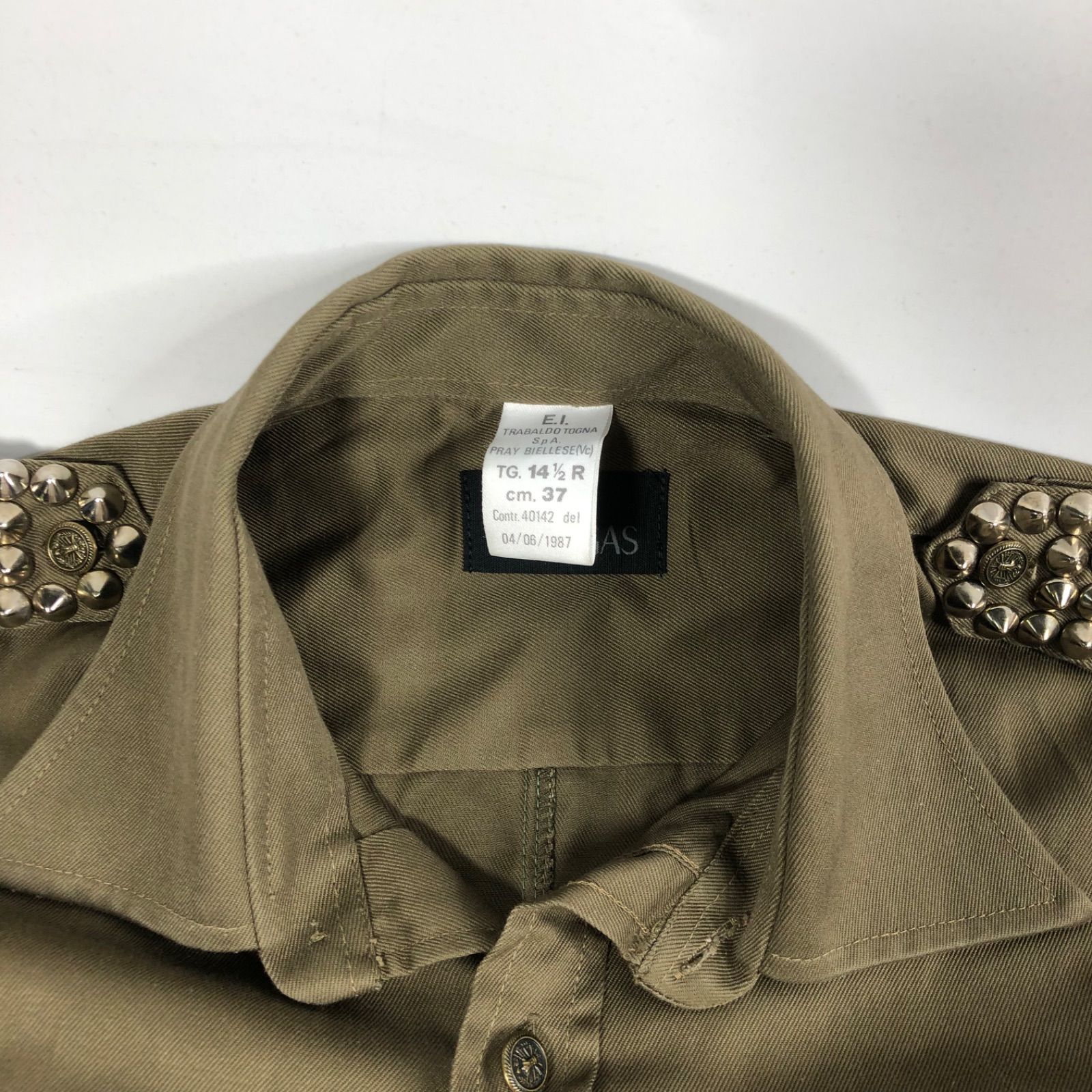 肩幅40cm 着丈74cm