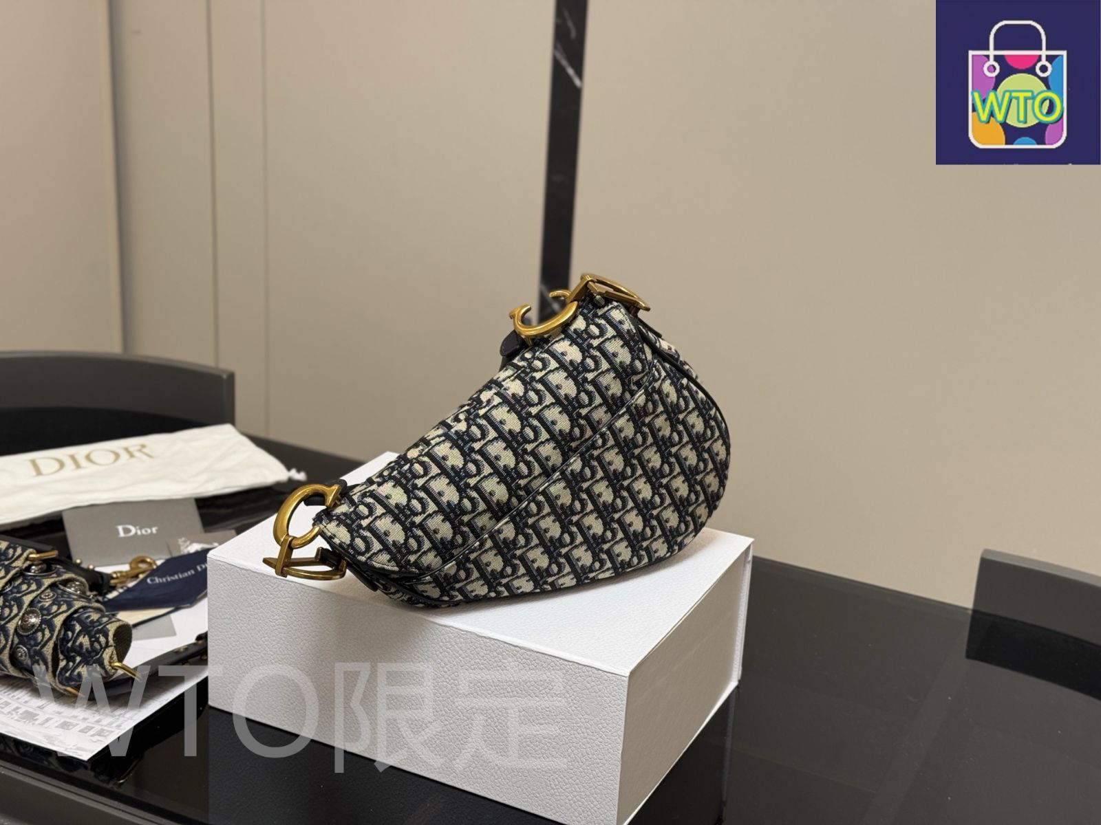 Dior サドル　トートバッグ　オールレザー　ヴィンテージ　美品 ディオール サドル レザー 2WAYトートバッグ ブラック A3324282