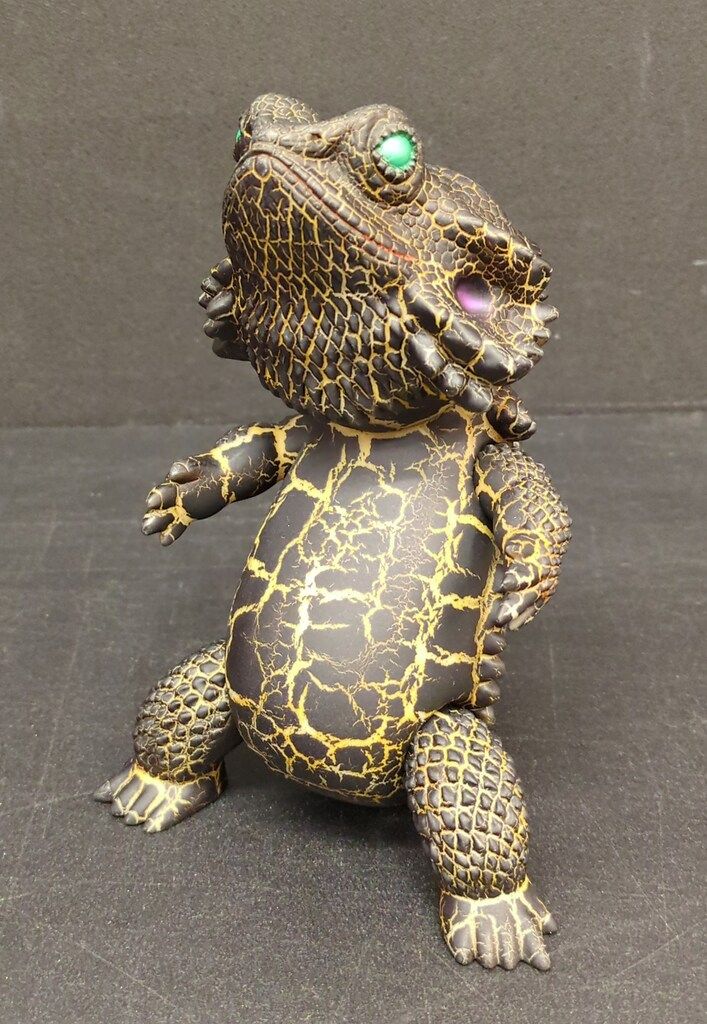 ペインターネット フトアゴン ナイトメア2 蓄光 - メルカリ